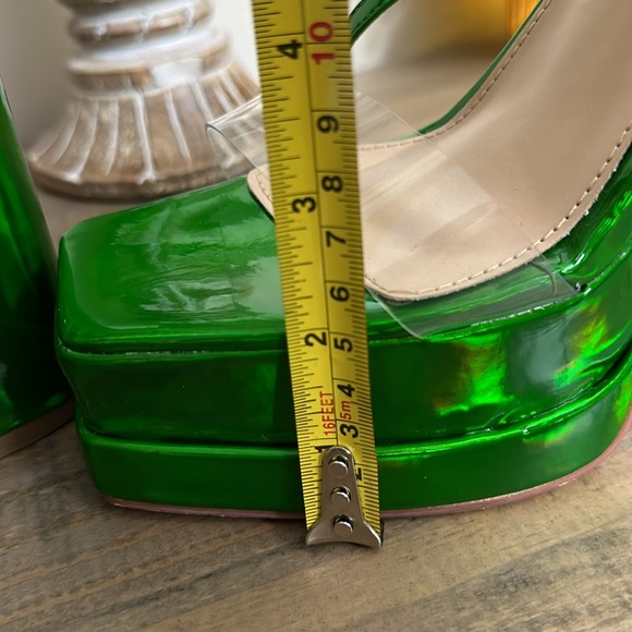 Vivianly Metallic Green Clear Toe Strap Platform Wide Heel Sandals - Picture 9 of 11